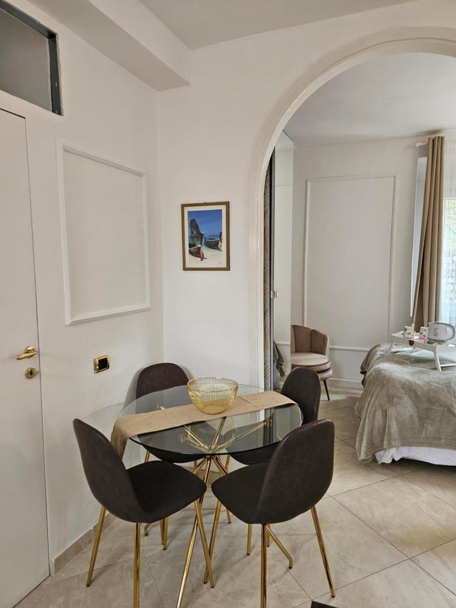Bellagio Rotonda Apartment Bagian luar foto